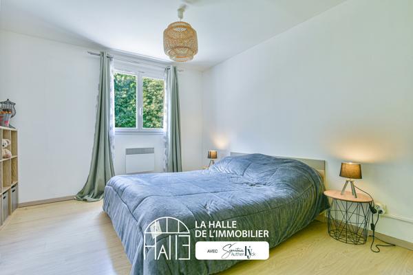 Maison
         6 pièces
        - 96 m² Exclusivité 182 750 € *