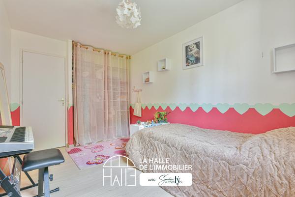 Maison
         6 pièces
        - 96 m² Exclusivité 182 750 € *