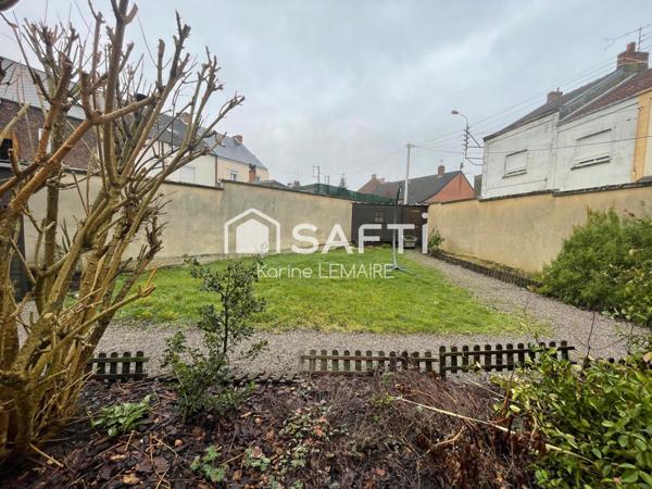 Maison semi individuelle 3 chambres où poser ses meubles.