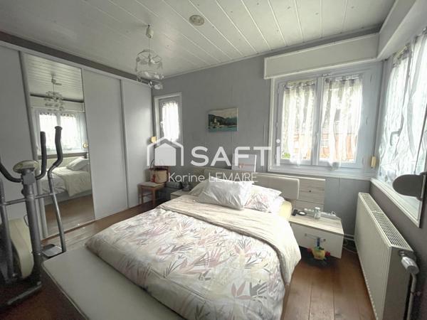 Maison semi individuelle 3 chambres où poser ses meubles.