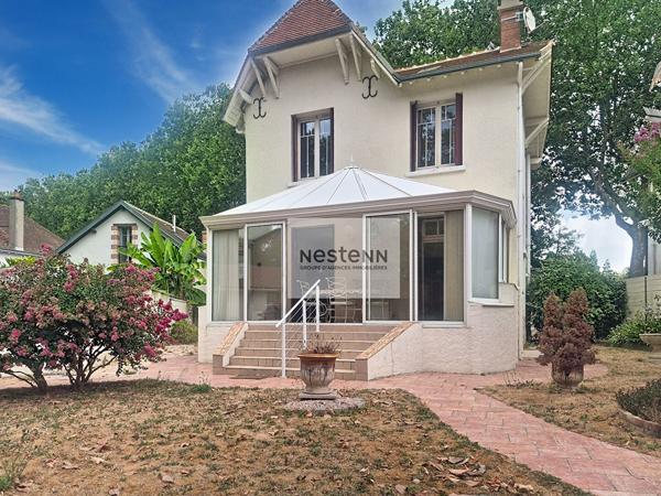 Maison d'exception à vendre à Saint Avertin - Charme des années 30 et confort moderne