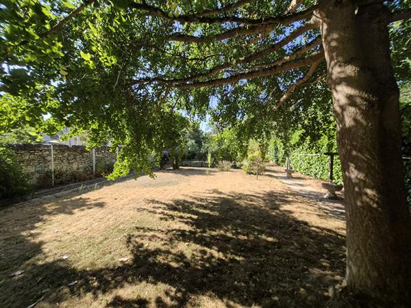 Maison d'exception à vendre à Saint Avertin - Charme des années 30 et confort moderne