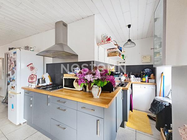 EXCLUSIVITE ! Immeuble de rapport de deux appartements en centre ville d'Yssingeaux,