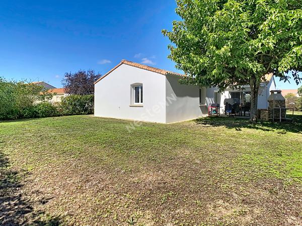 CLISSON Belle maison de plain-pied 4 chambres au calme, proche de toutes les commodités