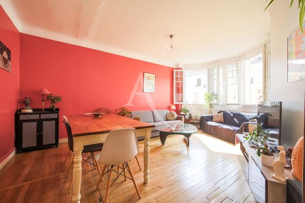 Appartement Paris 4 pièce(s) 78 m2