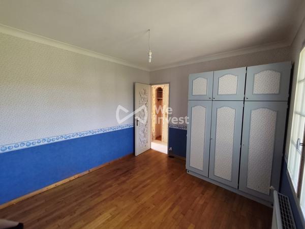 Maison 5 chambres possible – Terrain 968 m² – Garage – Proche Sablé-sur-Sarthe
