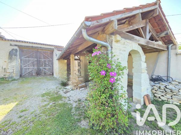Maison à vendre 5 pièces 131,84 m² Chabournay