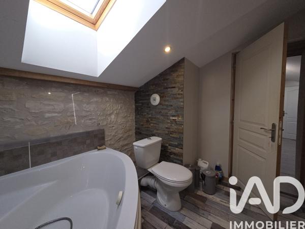 Maison à vendre 5 pièces 131,84 m² Chabournay