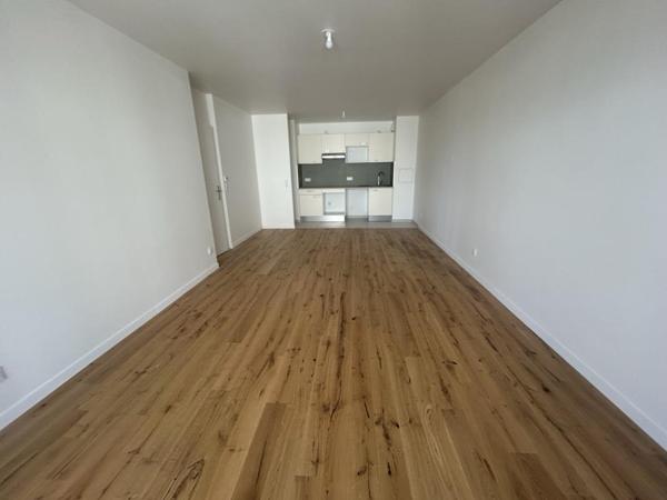 Location Appartement 3 pièces 73.14 m² - Pontoise 95300