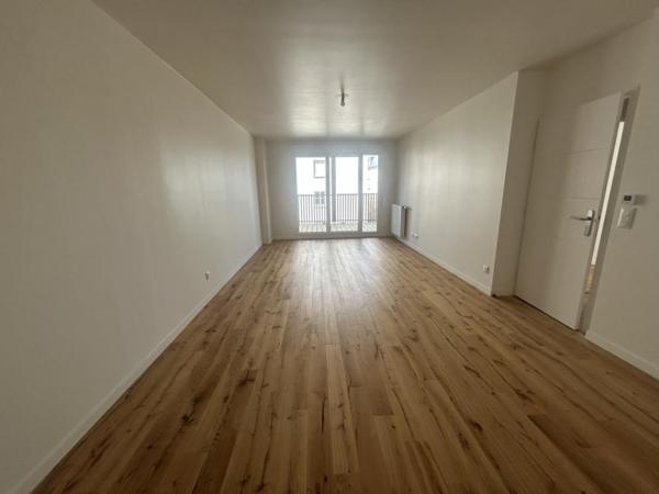 Location Appartement 3 pièces 73.14 m² - Pontoise 95300