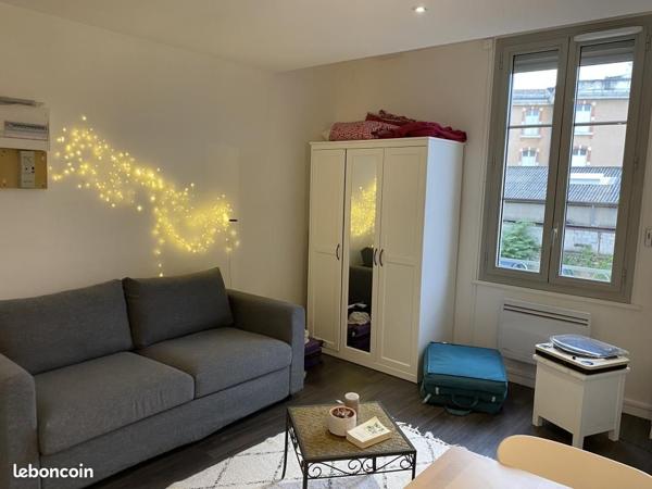 Location Appartement T1 avec parking - Centre ville