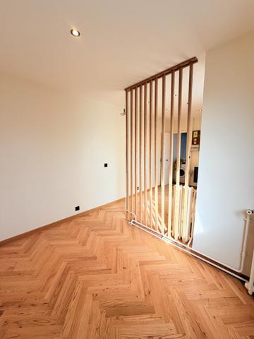 Paris (75017) Charmant 2 pièces clé en main . 17? – Rue Daubigny