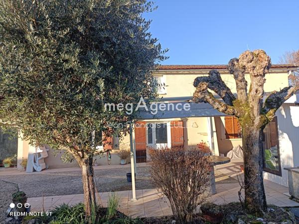 Maison à Saint-Pierre-d'Eyraud, 24130 - 5 pièces 135m²