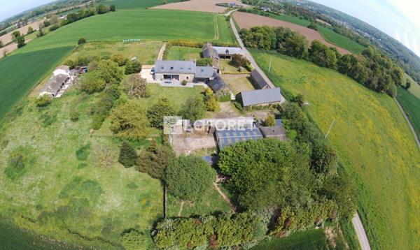 Achat maison près de PONTRIEUX - 13 pièce(s) - 405 m² - 776 500 €