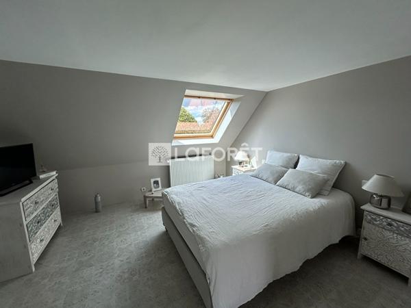 Achat maison près de PONTRIEUX - 13 pièce(s) - 405 m² - 776 500 €