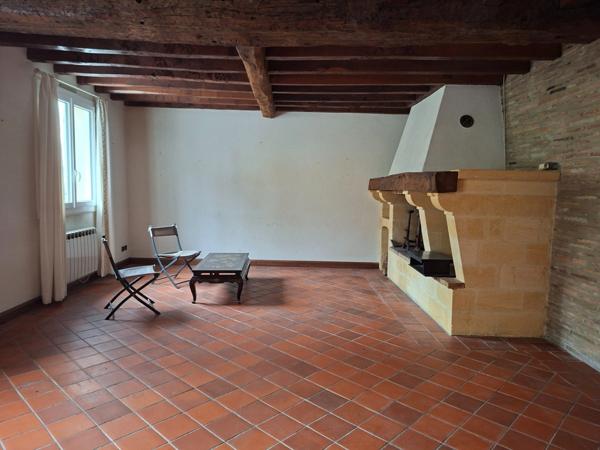 Maison de plain-pied 143 m² – 3 chambres – Jardin clos – Accès rapide Bordeaux–Montpon Ménestérol (24700)