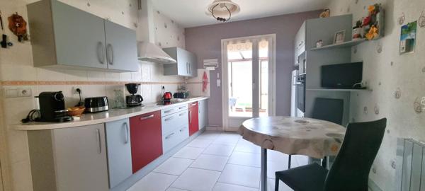 Chauray centre, maison de plain pied 3 chambres., Chauray 79180