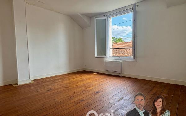 Maison à vendre    4 pièces •  La Neuville-Sire-Bernard