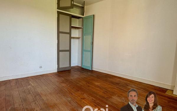 Maison à vendre    4 pièces •  La Neuville-Sire-Bernard