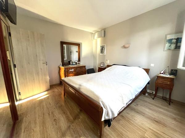 Arles, Villa 220m² sur terrain de 3900m²