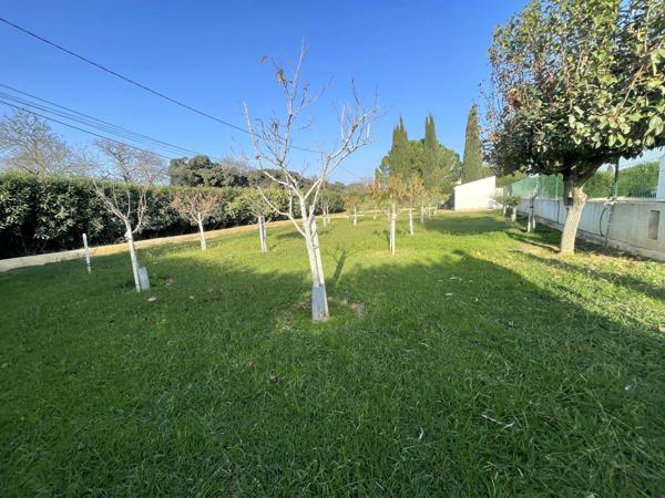 Arles, Villa 220m² sur terrain de 3900m²