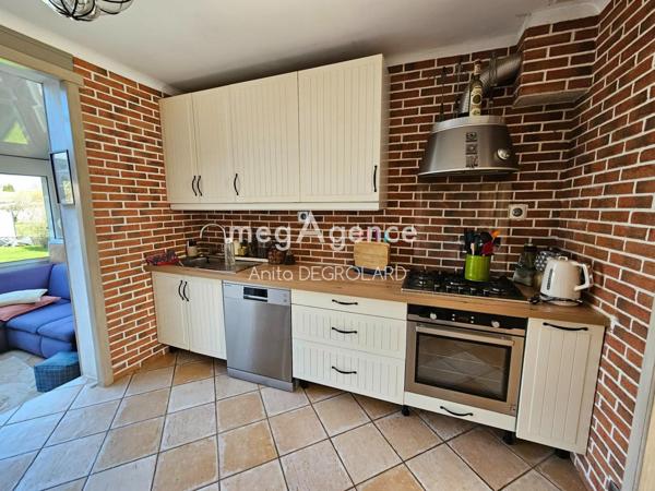 Maison à LA ROCHE-SUR-YON, 85000 - 5 pièces 121m²