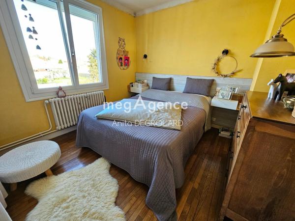 Maison à LA ROCHE-SUR-YON, 85000 - 5 pièces 121m²