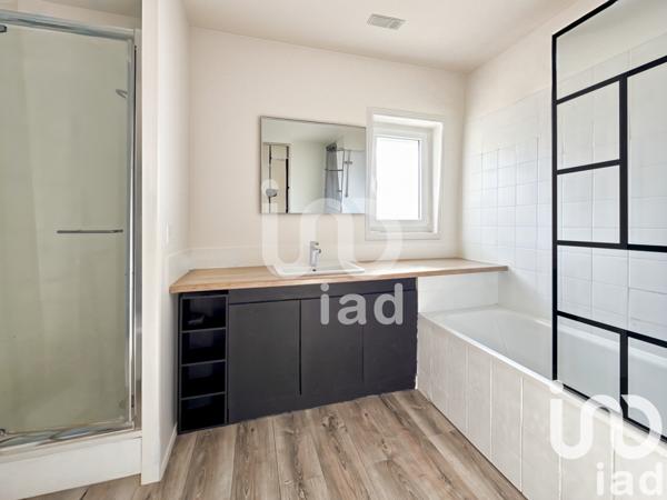 Maison à vendre 6 pièces 118 m² Lésigny