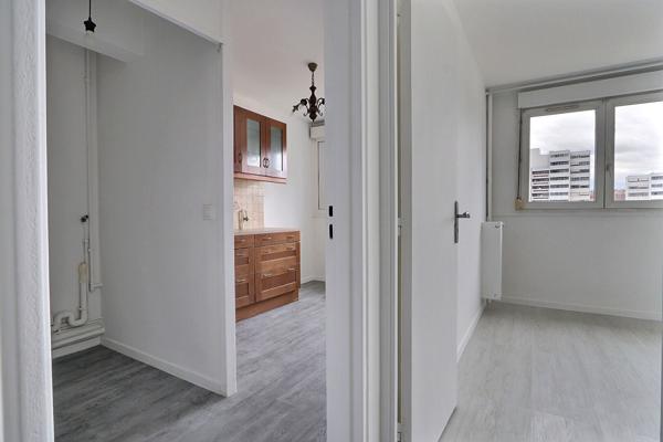 Appartement Vitry Sur Seine 2 pièce(s) 46.94 m2