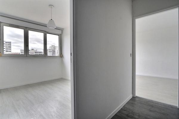 Appartement Vitry Sur Seine 2 pièce(s) 46.94 m2