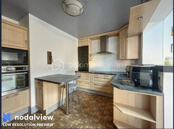 Maison de village de 215 m²