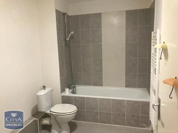 Appartement à louer 1 pièce 34.05m² Arles (13200)