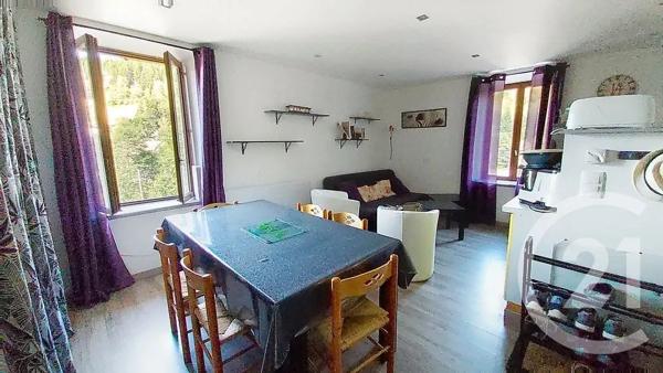 Appartement à vendre  4 pièces - 43 m 2   VENTRON  - 88