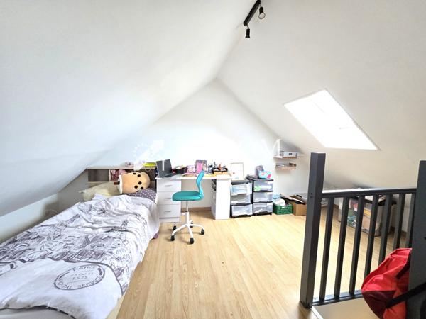 Maison 5 pièce(s) 4 chambre(s) 106 m²