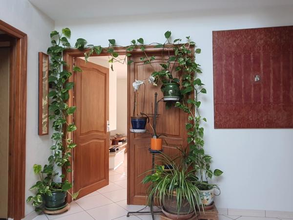 Maison bord de mer à vendre 9 pièces QUIBERON (56) avec piscine.