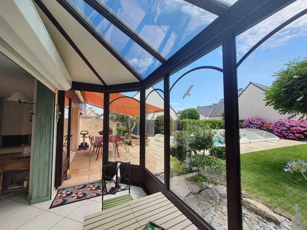 Maison bord de mer à vendre 9 pièces QUIBERON (56) avec piscine.