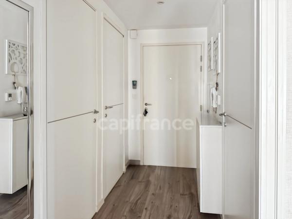 LE RELECQ-KERHUON - Appartement T4 avec vue mer, terrasse/balcon de 20 m², garage et cave !