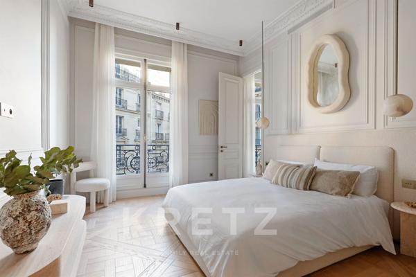 Paris 16ᵉ – Chaillot – Élégant 3 pièces  de prestige avec balcon filant