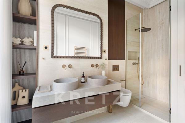 Paris 16ᵉ – Chaillot – Élégant 3 pièces  de prestige avec balcon filant