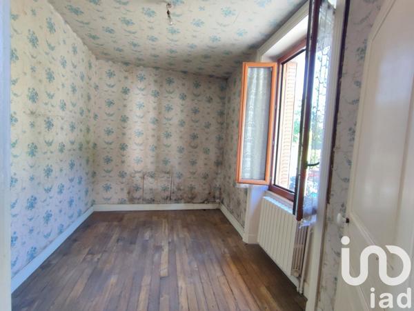 Maison 5 pièces de 89 m² à Ussel (19200)