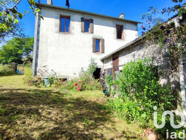 Maison 5 pièces de 89 m² à Ussel (19200)