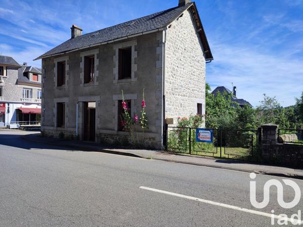 Maison 5 pièces de 89 m² à Ussel (19200)