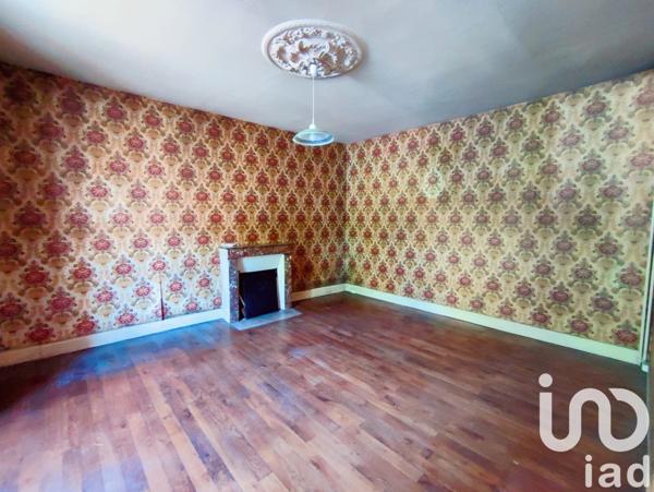 Maison 5 pièces de 89 m² à Ussel (19200)