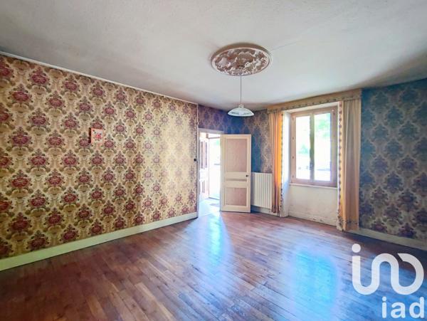 Maison 5 pièces de 89 m² à Ussel (19200)