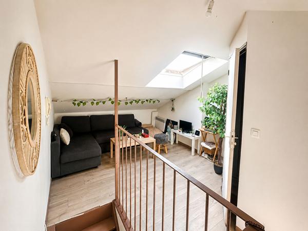 Immeuble Nantes 8 pièce(s) 301.66 m2