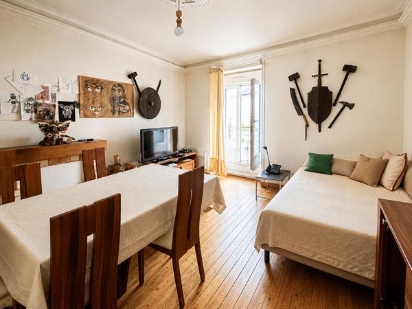 Immeuble Nantes 8 pièce(s) 301.66 m2