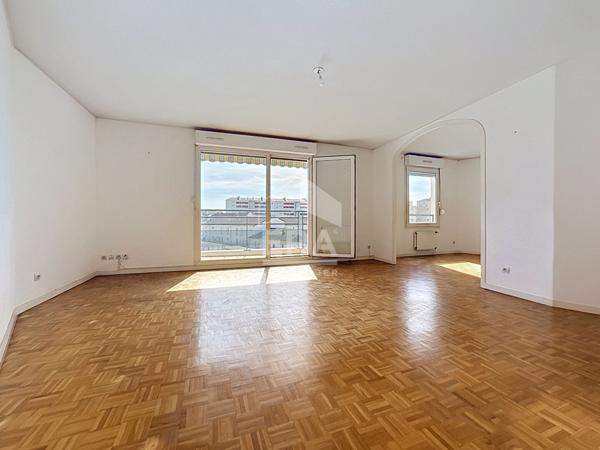 Appartement Villeurbanne 4 pièce(s) 73.73 m2