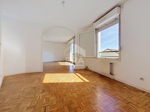 Appartement Villeurbanne 4 pièce(s) 73.73 m2