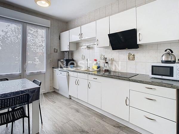 Maison dans le quartier prisé de Descartes