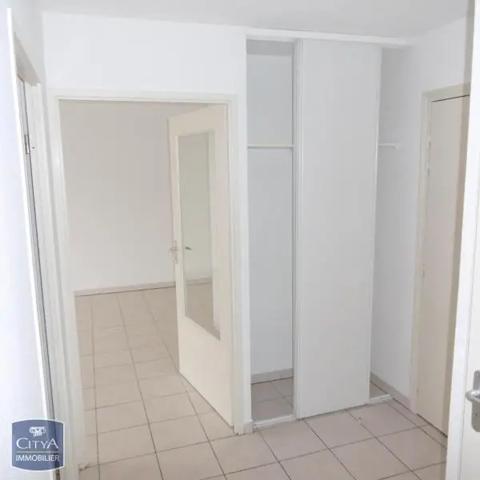 Appartement à louer 2 pièces 51.7m² Toulouse (31100)
